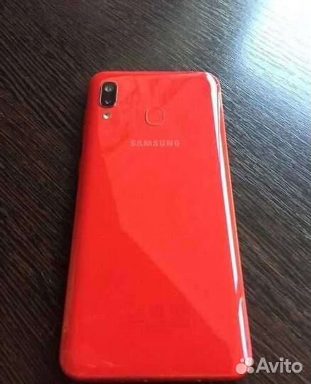 Телефон Samsung