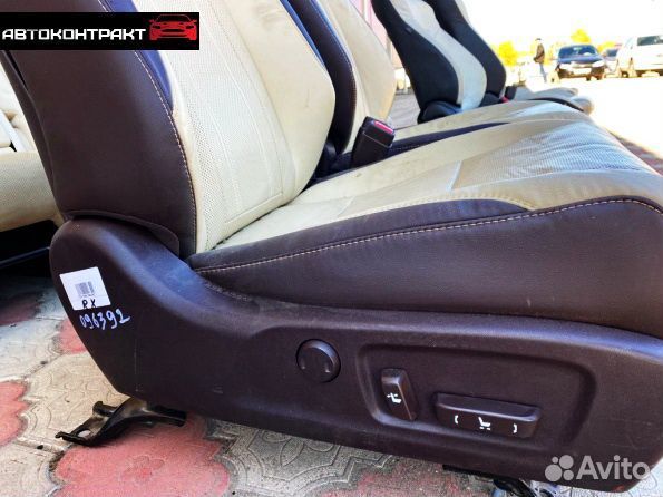 Кожаный салон в сборе Lexus RX 4 2013-2021