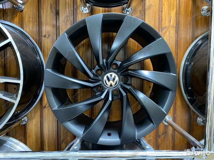 Диски Volkswagen R-Line R18 5x112