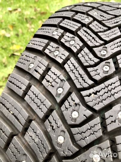 Continental IceContact 3 225/55 R18