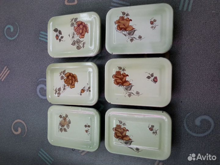 Лотки эмалированные для холодца. СССР