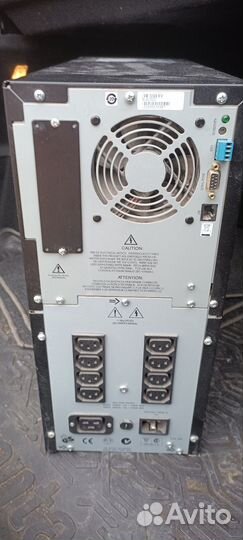 Источник бесперебойного питания apc 2200
