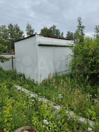 Дача 20 м² на участке 8,2 сот.