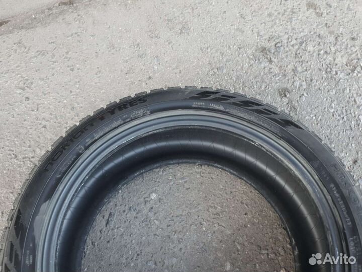Nokian Tyres Hakkapeliitta R3 235/45 R18 98T