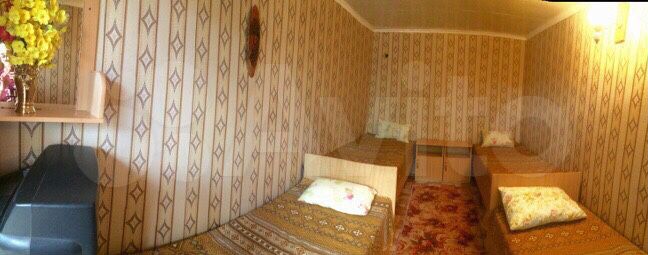 Комната 17 м² в 3-к., 1/1 эт.