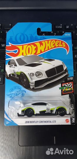 Hot Wheels 2018 Bentley Continental GT3. -2020