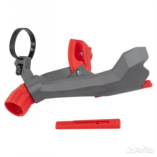 Универсальный пылеотвод для запила под 45