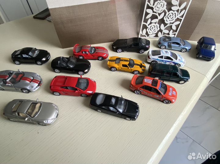 Машинки металлические