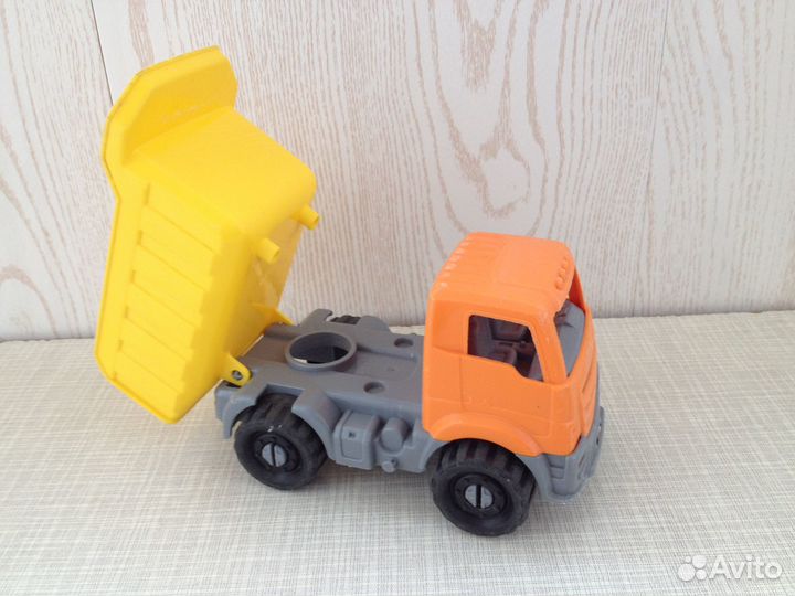 Игрушка машинка самосвал маз СССР