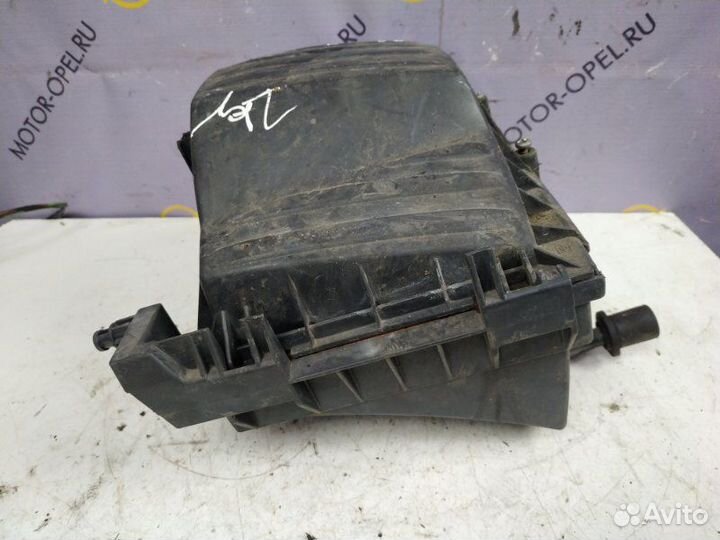 Корпус воздушного фильтра Opel Meriva A минивэн