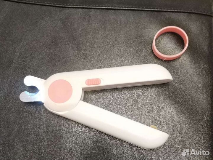 Кусачки для стрижки когтей с подсветкой