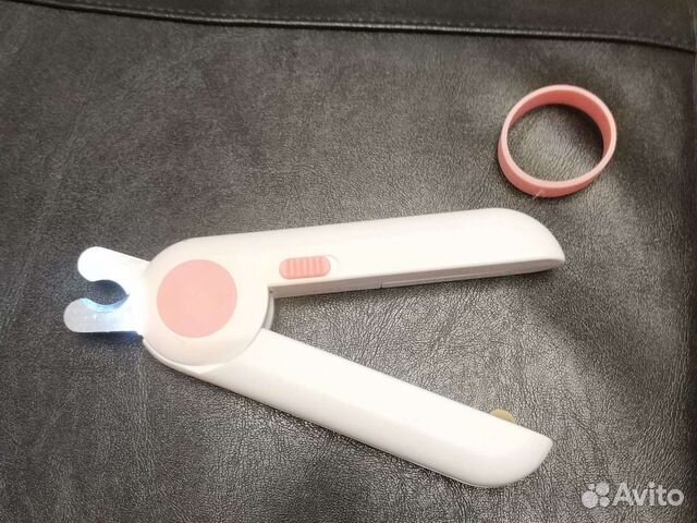 Кусачки для стрижки когтей с подсветкой