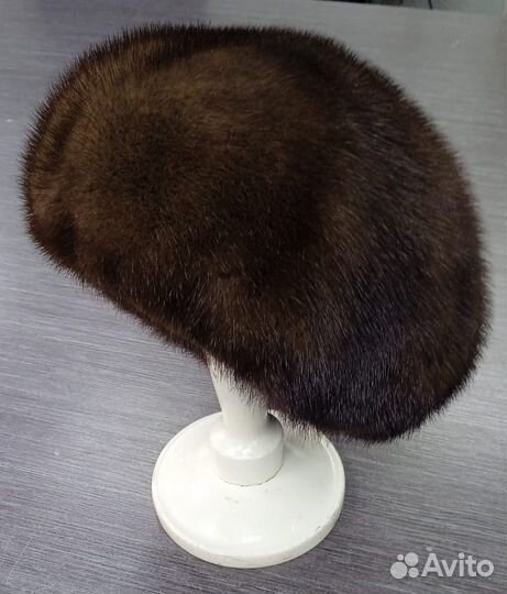 Берет женский норковый