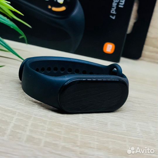 Фитнес-браслет Xiaomi SMART Band 7