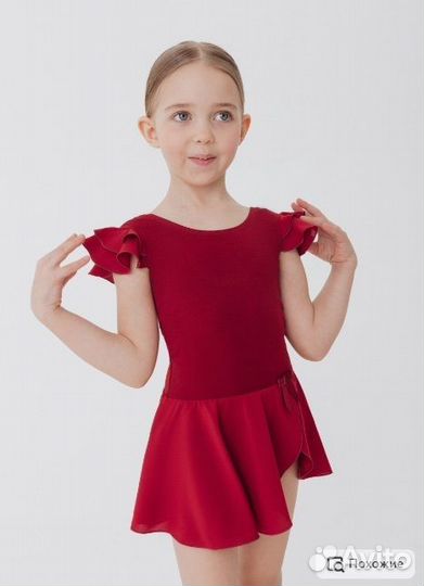 Красивый спортивный купальник р.42 на 146-152