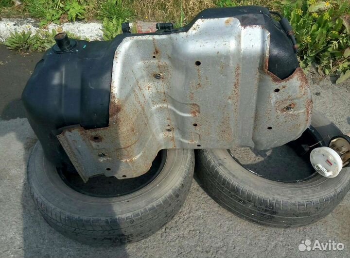 Бензобака с насосом Хонда CR-V