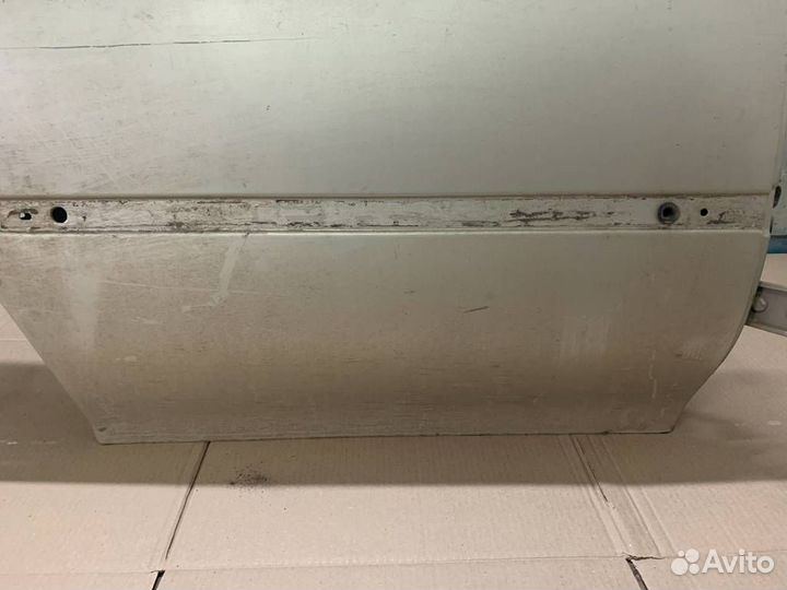 Дверь RR toyota carina AT192