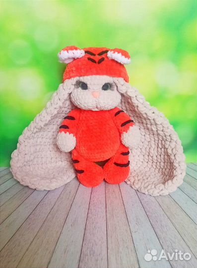 Зайка в костюме тигра