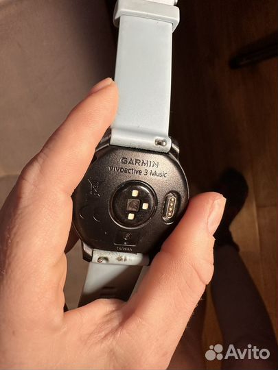 Часы garmin vivoactive 3 music