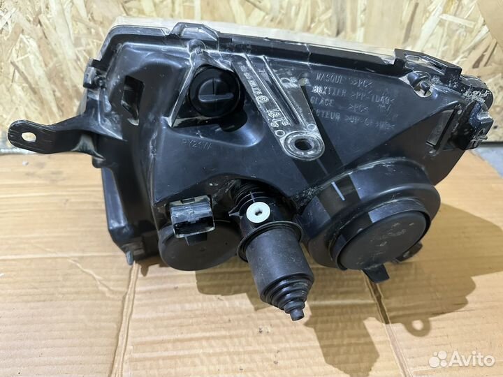 Фара Renault duster 1