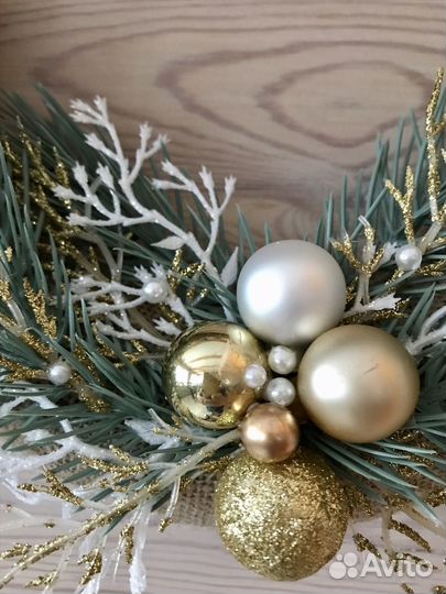 Новогодний венок ручной работы