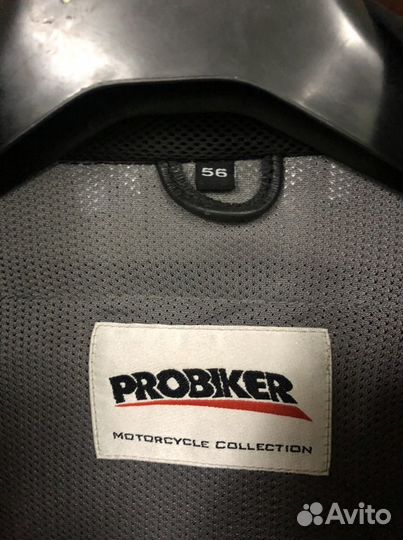 Кожаный костюм для езды на мотоцикле