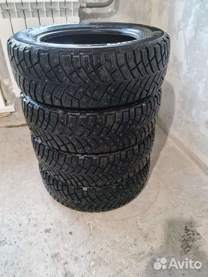 Michelin X-Ice North 4 185/65 R15