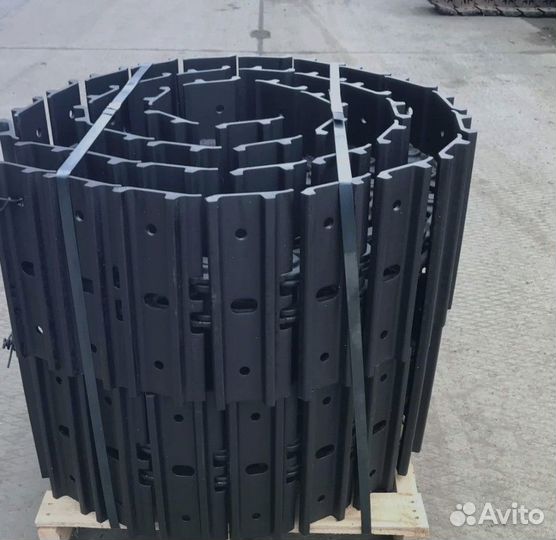CAT 211 LC Гусеница в сборе