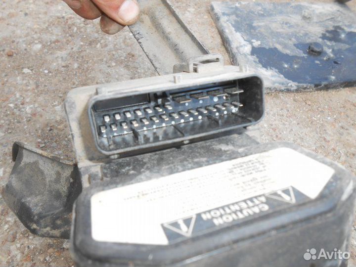 Блок abs Toyota Corolla 120 4ZZ 2006