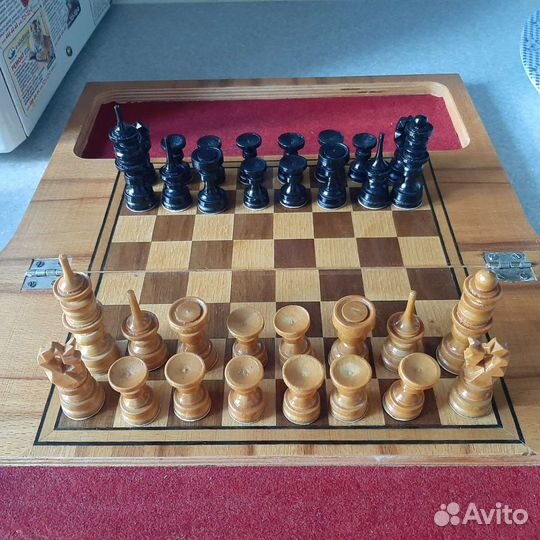 Шахматы деревянные