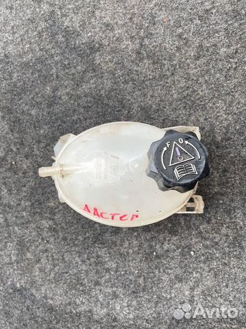 Бачок расширительный Renault Duster Logan