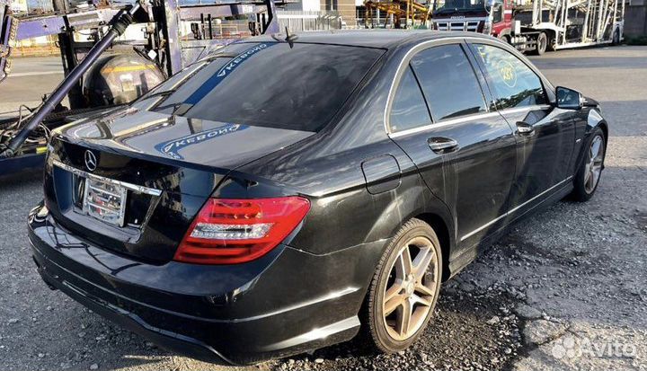 Разборка Mercedes w204