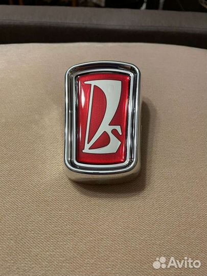 Коллекционная эмблема передка Ваз 2103