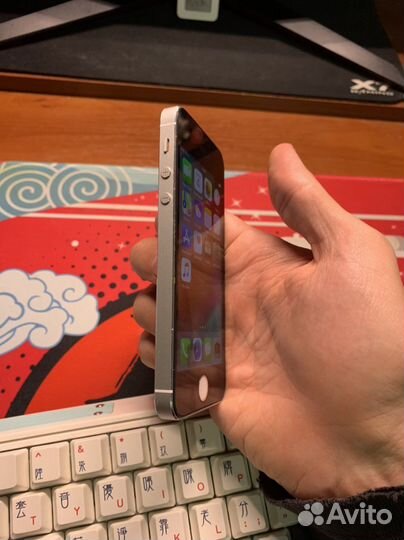 iPhone 5S, 16 ГБ