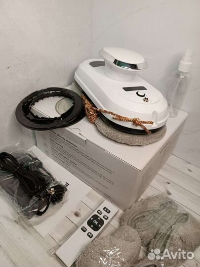 Робот мойщик окон