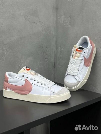 Nike Blazer Low 77 Jumbo White Pink Oxford