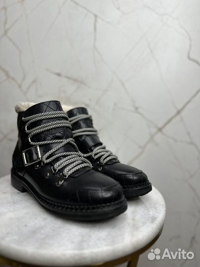 Ботинки Chanel