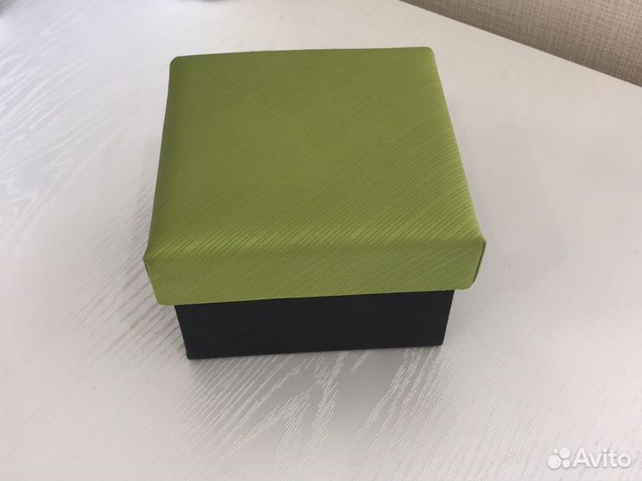 Галстук мужской с запонками