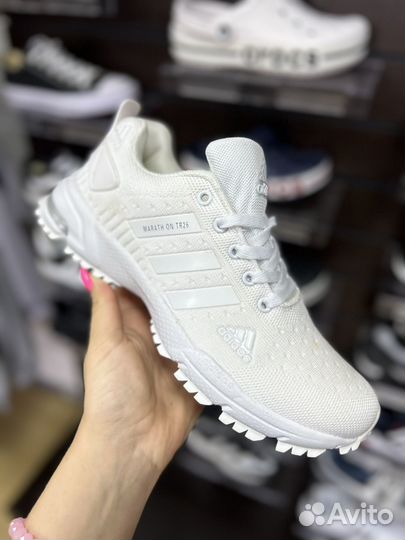 Кроссовки летние adidas