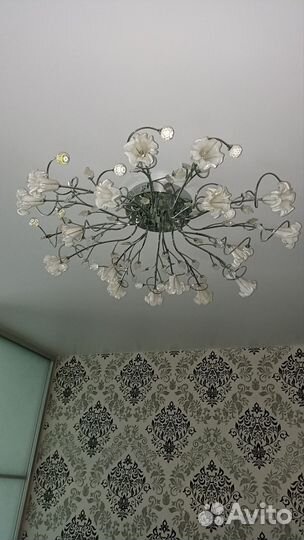 Люстра подвесная потолочная