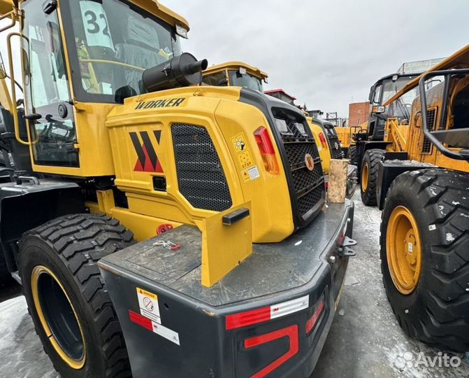 Фронтальный погрузчик Worker ZL20, 2023