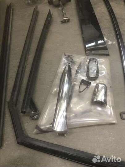 Запчасти двери задней правой infinity fx 37