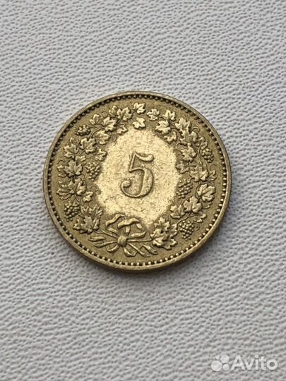 Монета пять раппенов 1982 года Швейцария