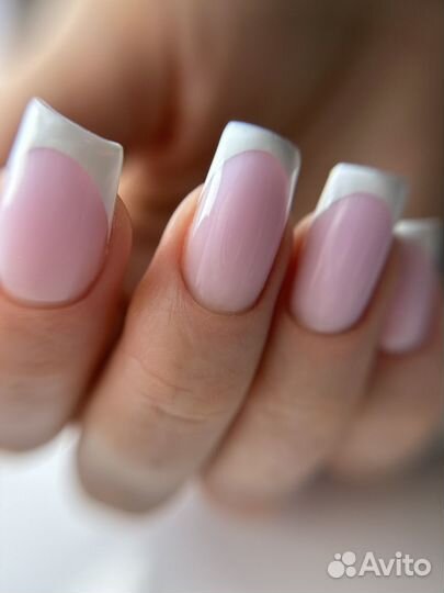 Маникюр, Обучение, наращивание ногтей