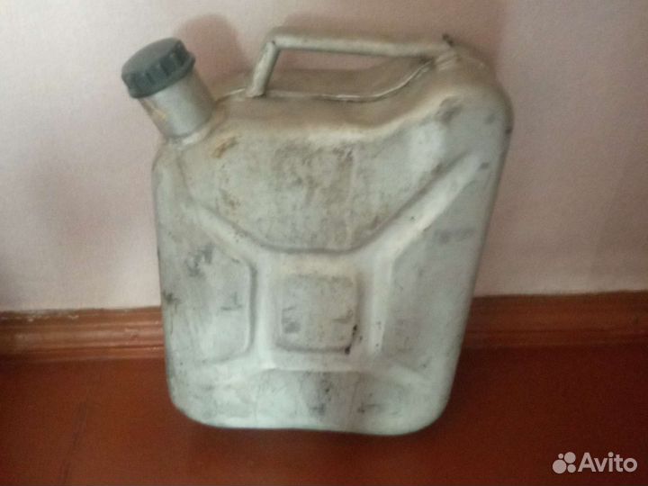 Бидон, чайник, поварешки нержавейка и другое