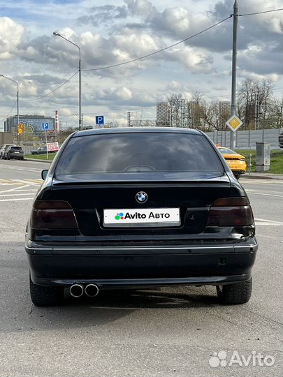 BMW 5 серия 3.5 МТ, 2000, 250 000 км