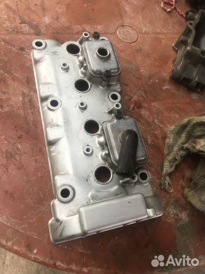 Блок цилиндров, клапанная крышеа Kawasaki zx6r