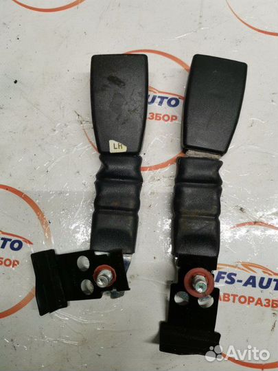 Замок ремня безопасности передний Hyundai Getz 1.4