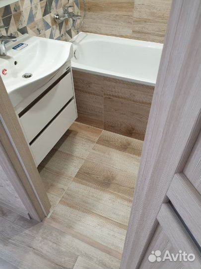 Ремонт ванной, укладка плитки