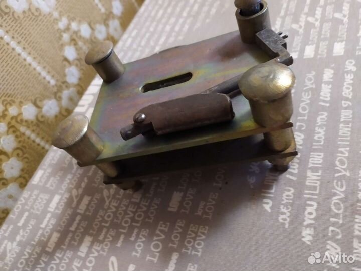 Замок гаражный